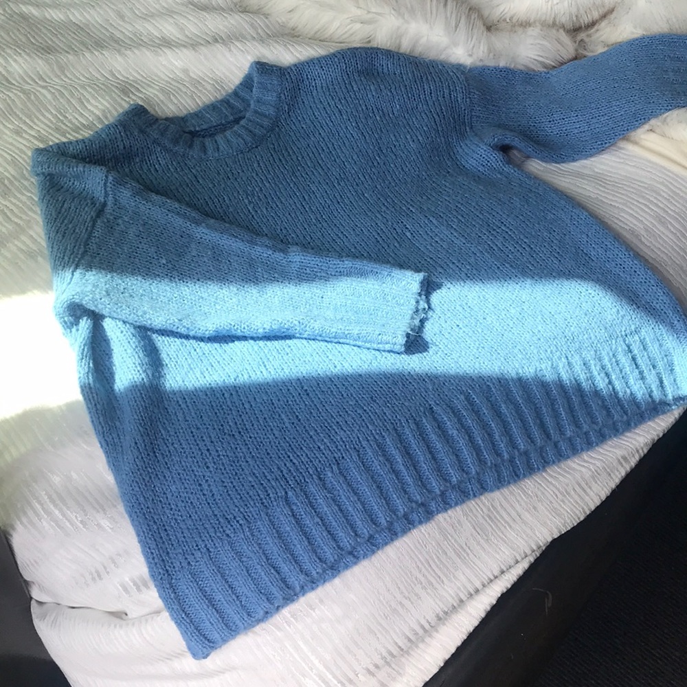 Extremely soft sky blue Aerie sweater!